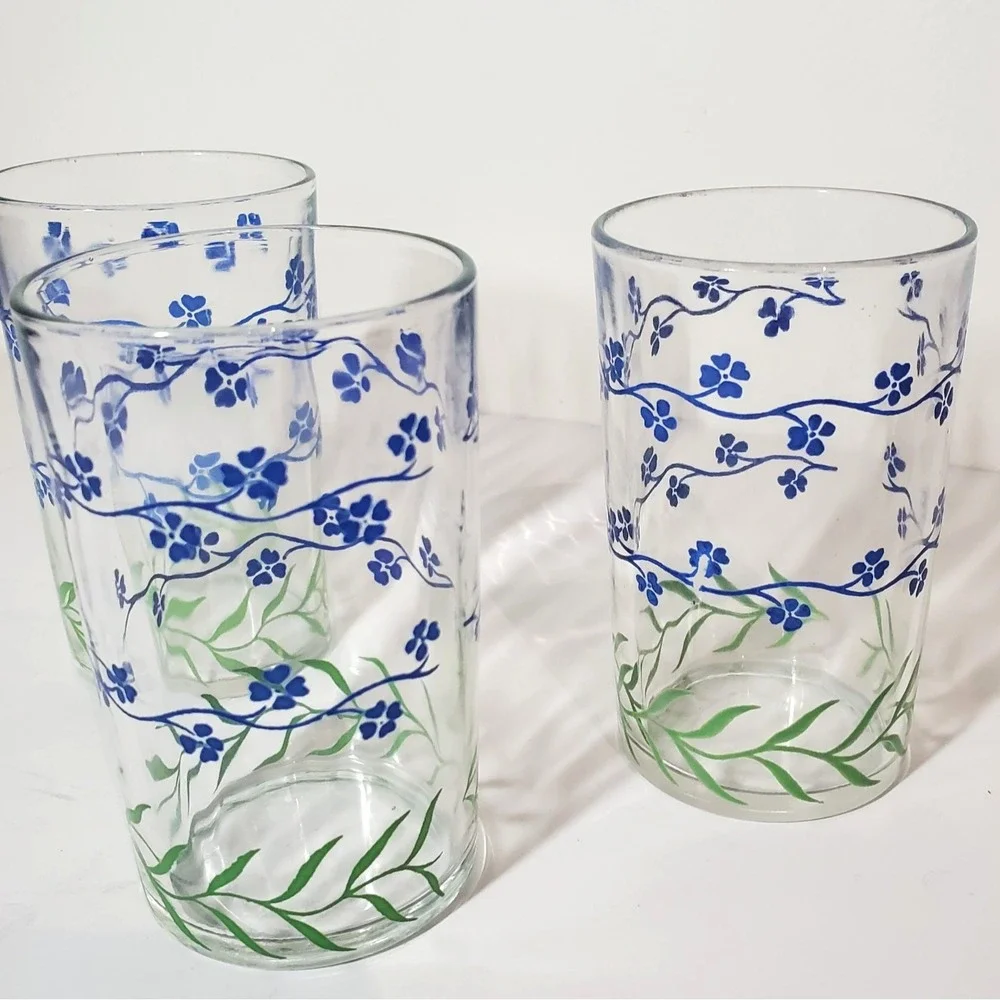 3 Vintage KRAFT Swanky Swigs‎ Juice Glasses, Forget Me Not Floral Pattern